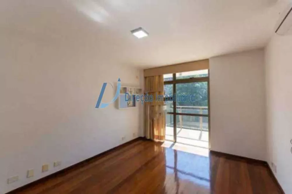 Apartamento, 4 quartos, 270 m² - Foto 1