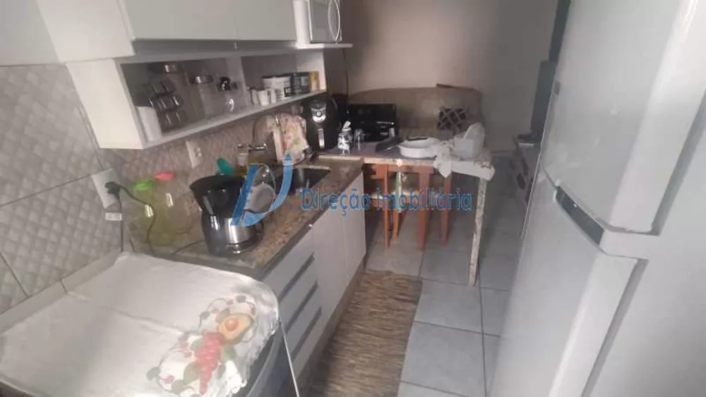 Casa, 5 quartos, 242 m² - Foto 2