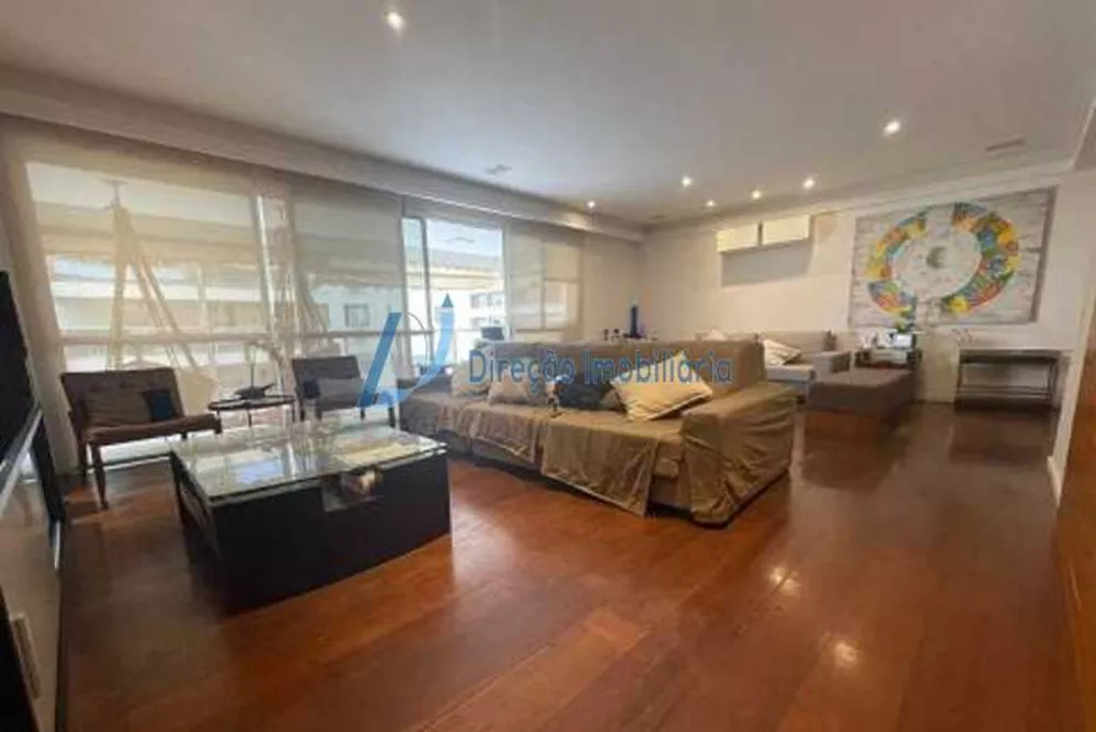 Apartamento, 4 quartos, 215 m² - Foto 1