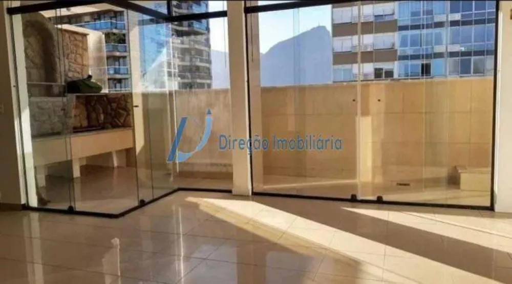 Cobertura, 3 quartos, 245 m² - Foto 3
