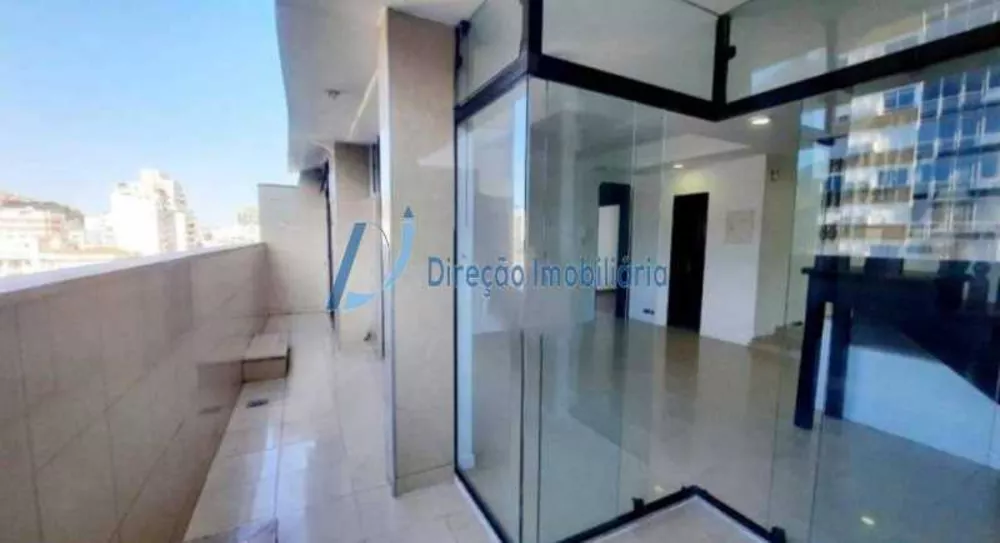 Cobertura, 3 quartos, 245 m² - Foto 2