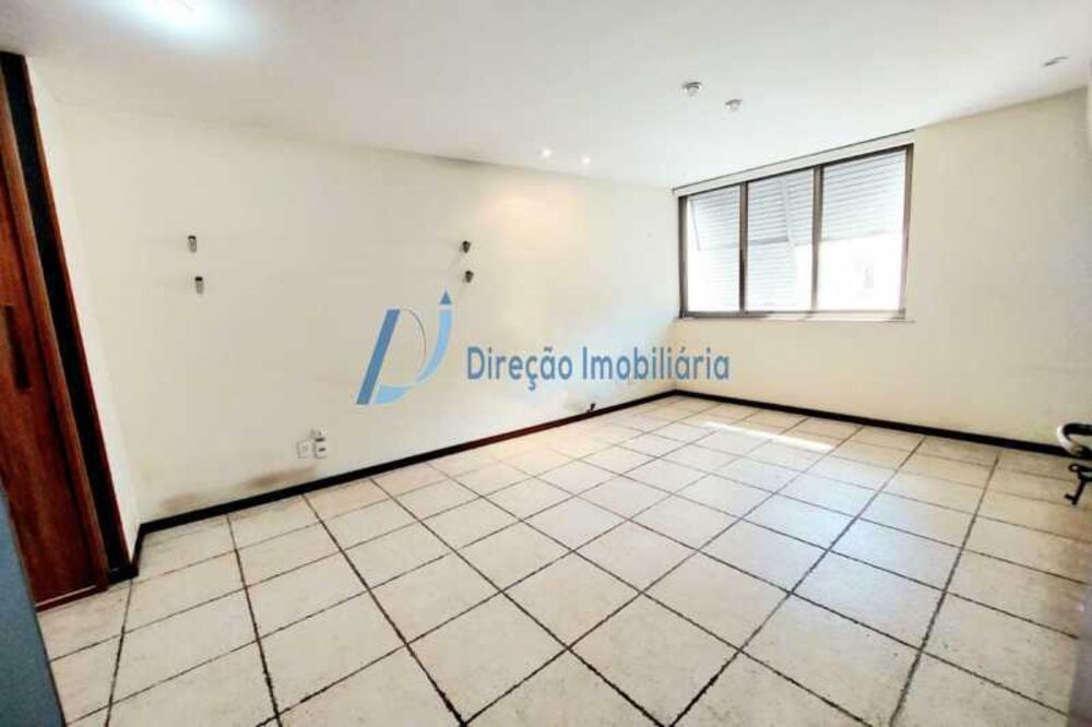 Apartamento, 3 quartos, 280 m² - Foto 2