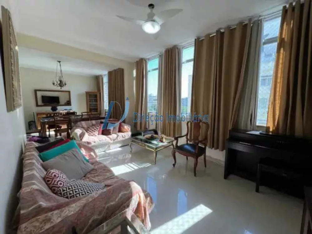 Apartamento, 3 quartos, 140 m² - Foto 1