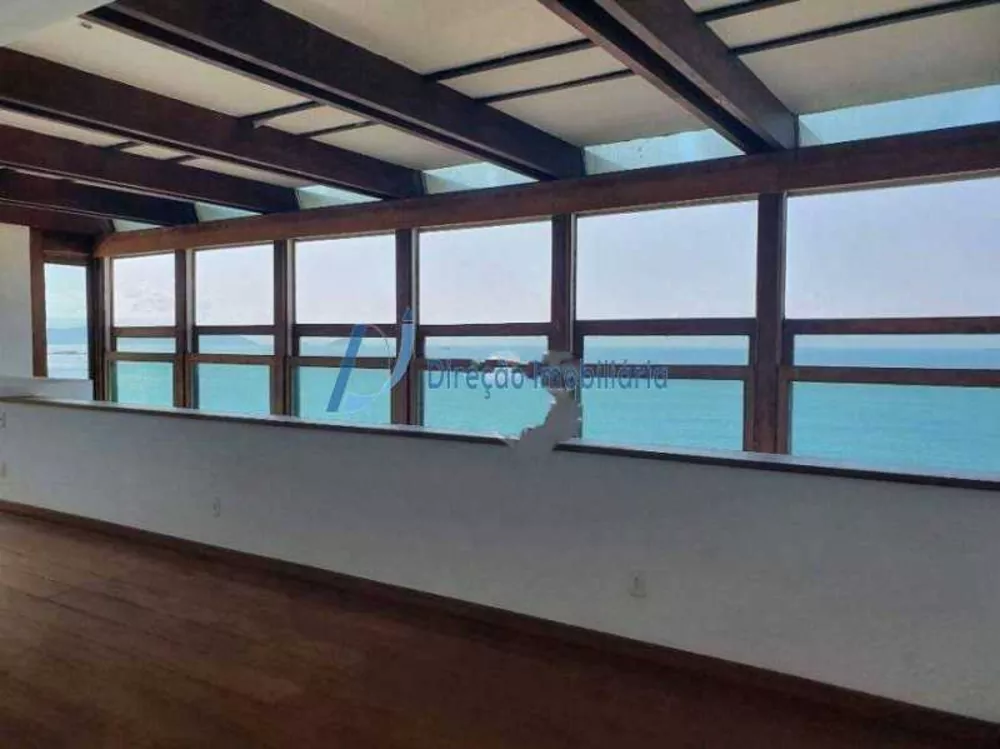 Cobertura, 3 quartos, 240 m² - Foto 11
