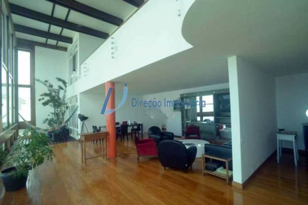 Cobertura, 3 quartos, 240 m² - Foto 10