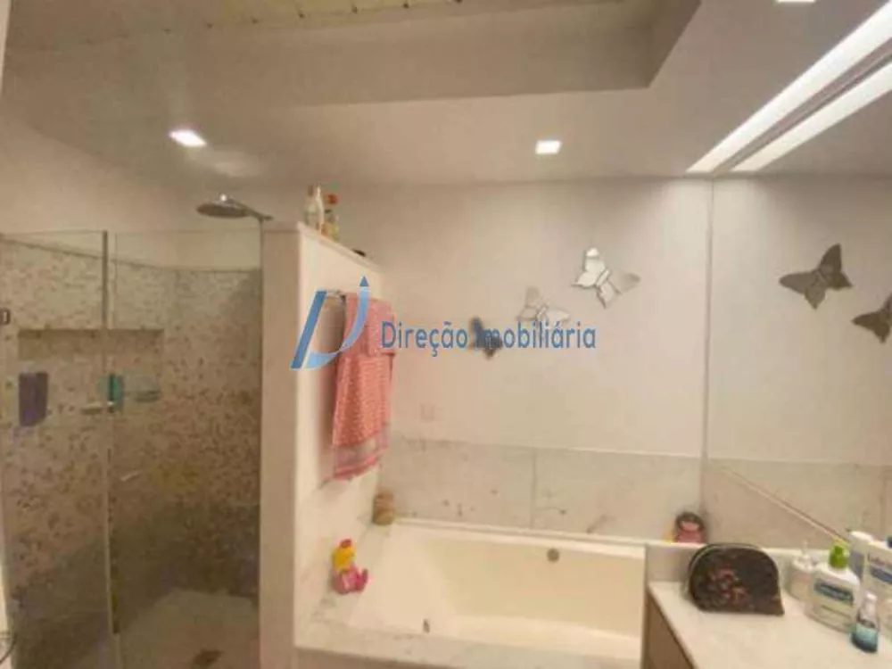 Apartamento, 3 quartos, 201 m² - Foto 1