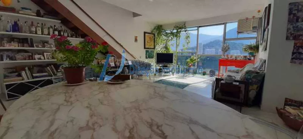 Cobertura, 3 quartos, 270 m² - Foto 2
