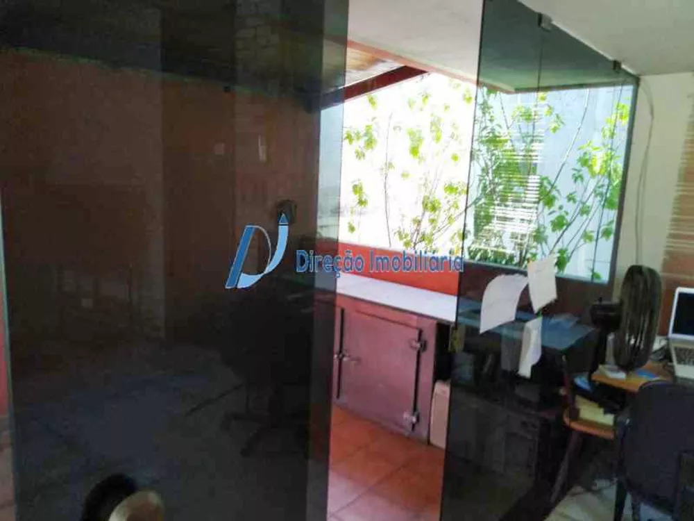 Cobertura, 3 quartos, 207 m² - Foto 2
