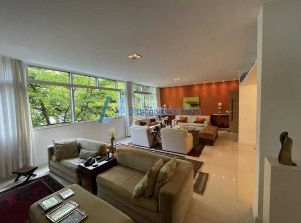 Apartamento, 3 quartos, 140 m² - Foto 1