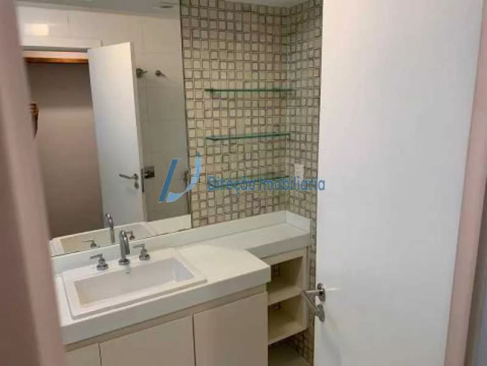 Apartamento, 3 quartos, 138 m² - Foto 1