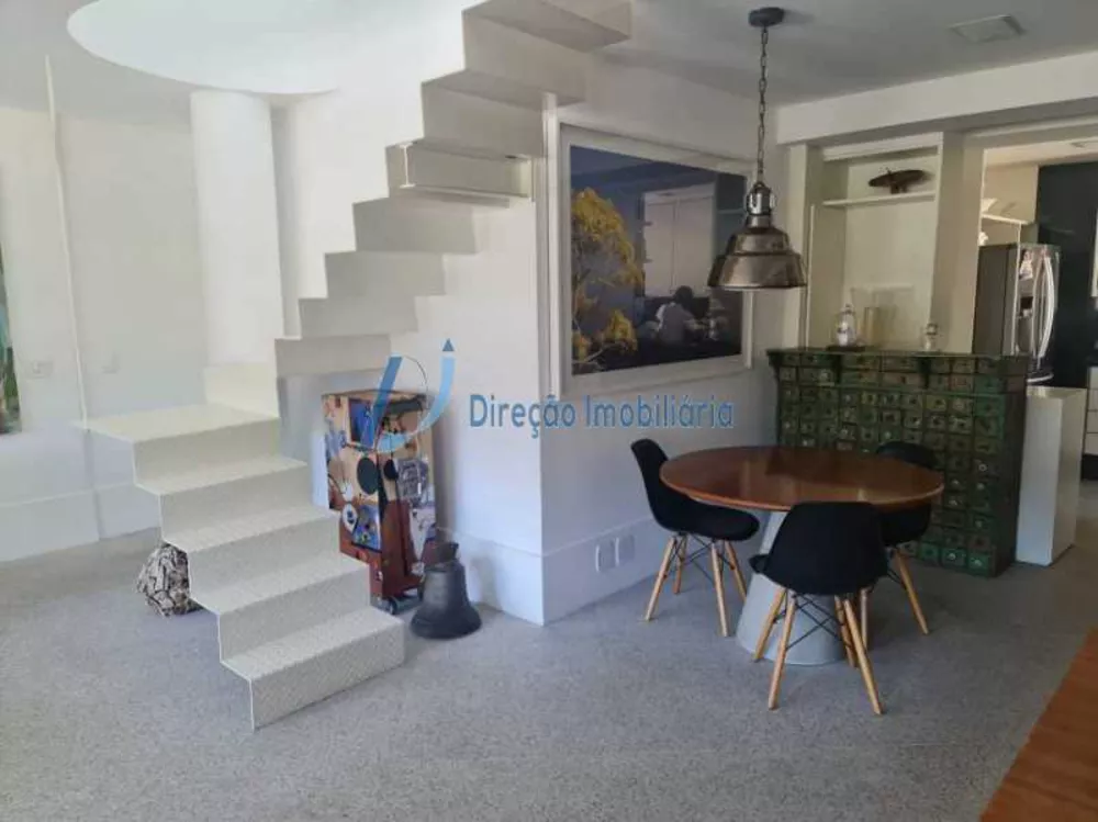 Cobertura, 3 quartos, 232 m² - Foto 3