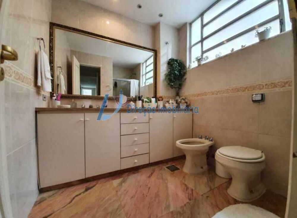 Apartamento, 3 quartos, 225 m² - Foto 2