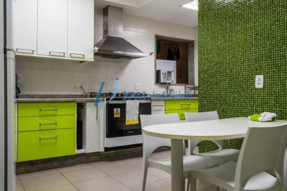Apartamento, 4 quartos, 241 m² - Foto 12