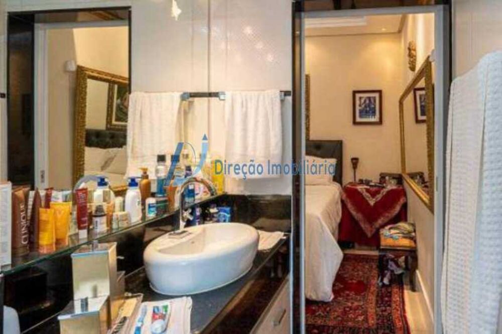 Apartamento à venda com 3 quartos, 144m² - Foto 3