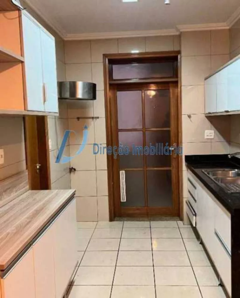 Apartamento, 3 quartos, 195 m² - Foto 5