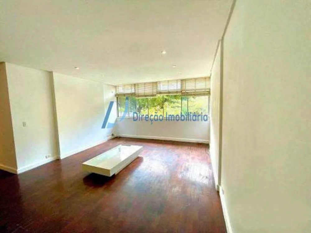 Apartamento, 3 quartos, 130 m² - Foto 2