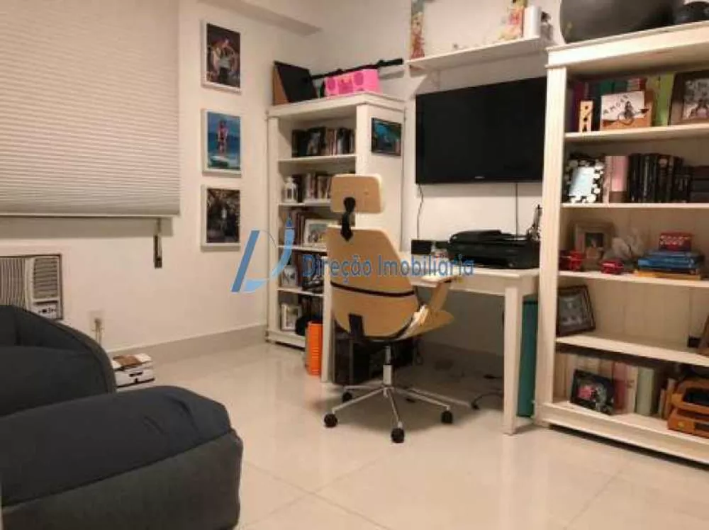 Apartamento, 3 quartos, 200 m² - Foto 1