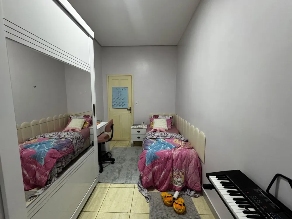 Casa, 3 quartos, 200 m² - Foto 3