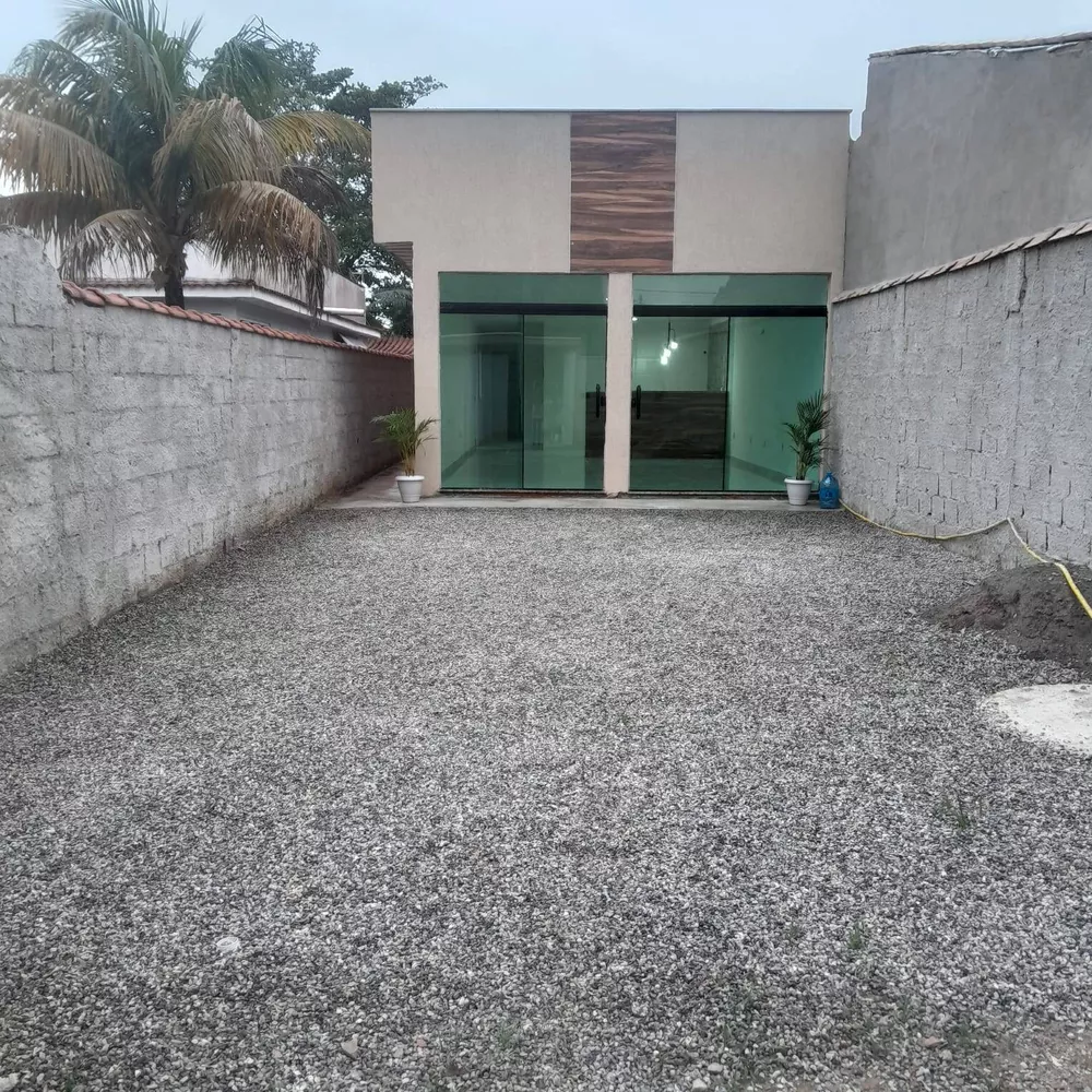 Casa à venda com 2 quartos, 115m² - Foto 1