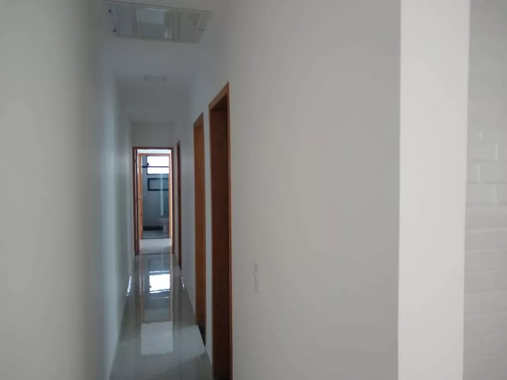 Casa à venda com 3 quartos, 340m² - Foto 9