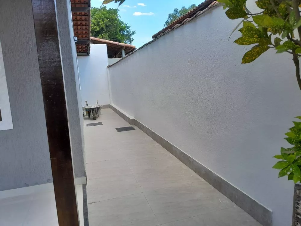 Casa à venda com 2 quartos, 220m² - Foto 4