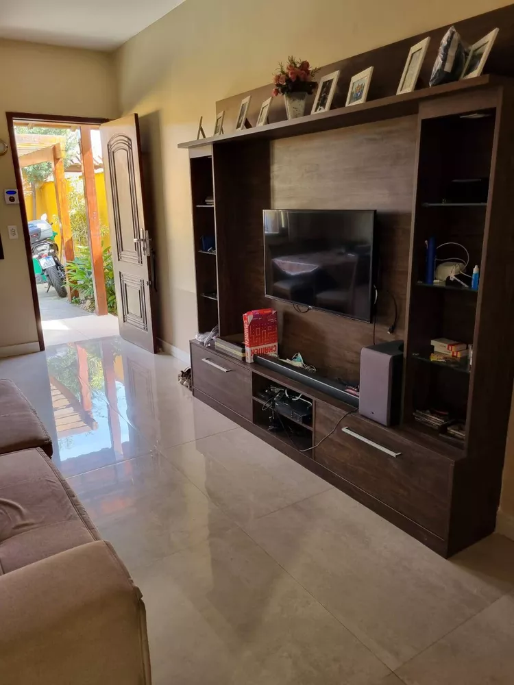 Casa à venda com 3 quartos, 240m² - Foto 8