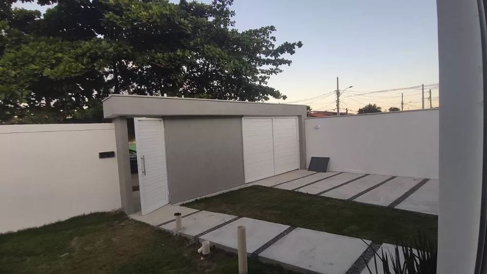 Casa à venda com 3 quartos, 100m² - Foto 2