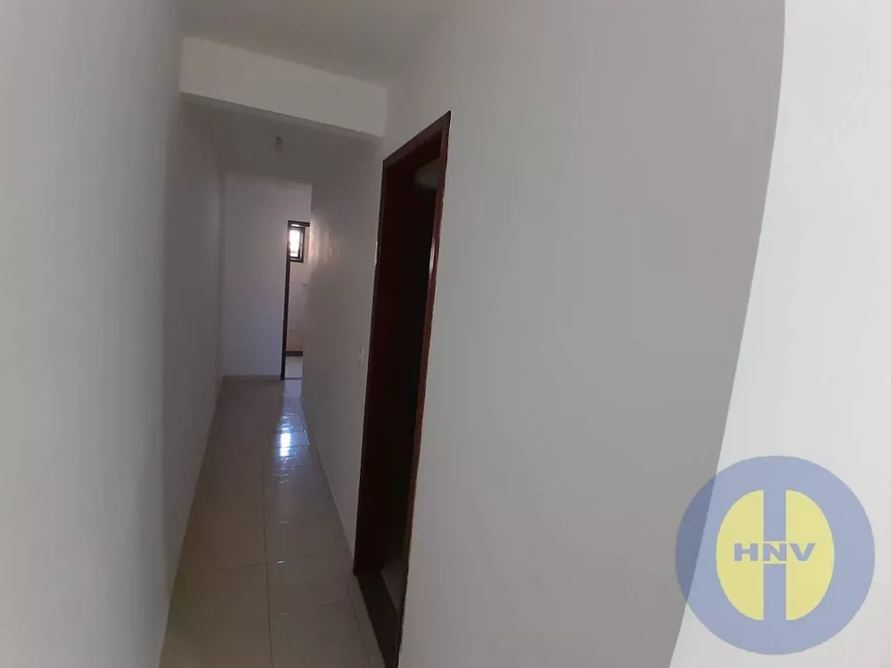 Casa à venda com 2 quartos, 82m² - Foto 11