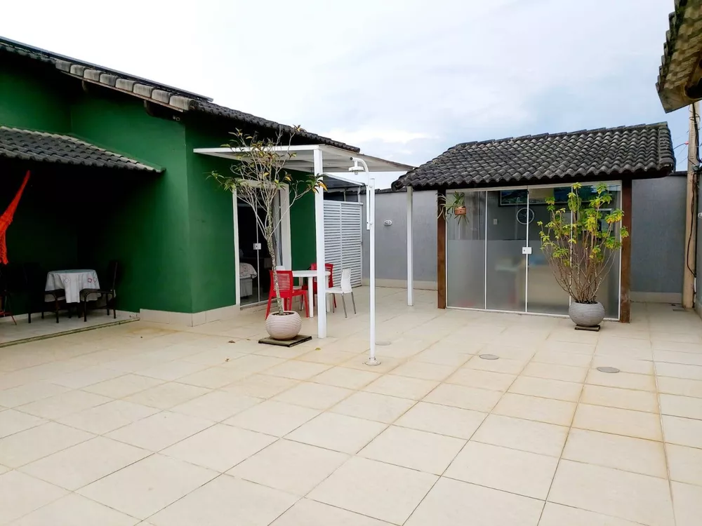 Casa à venda com 3 quartos, 150m² - Foto 2