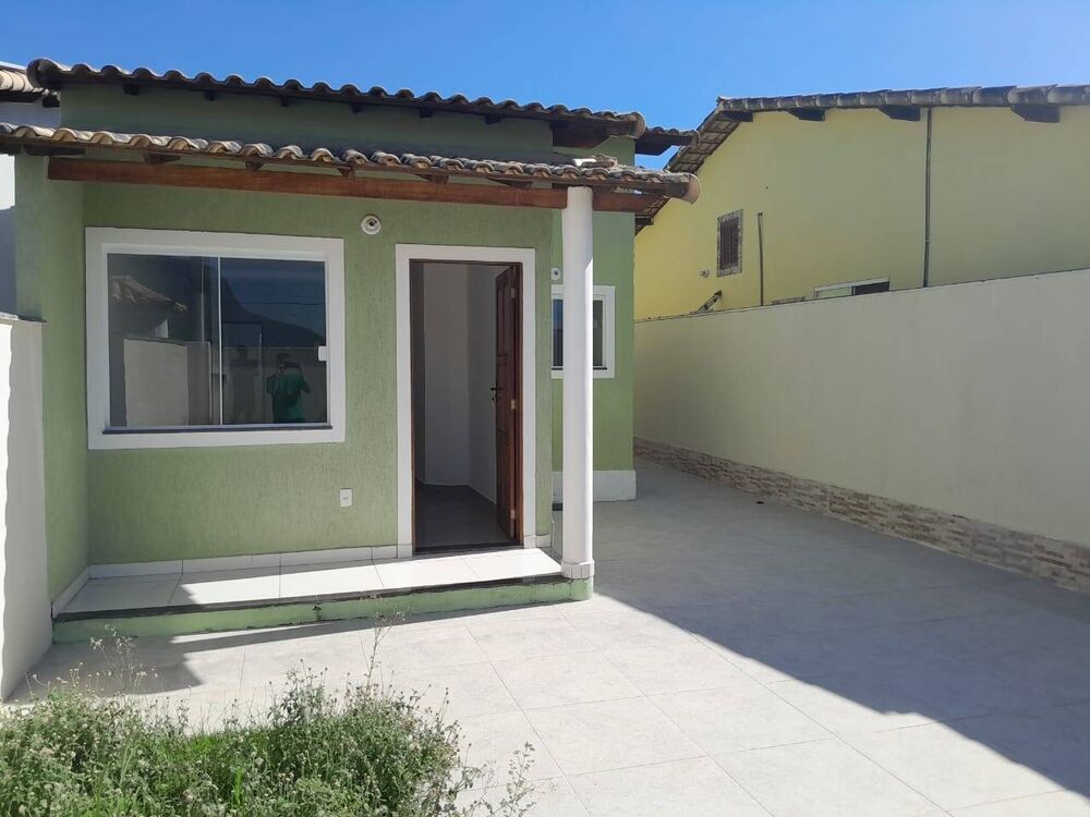 Casa à venda com 2 quartos, 240m² - Foto 1