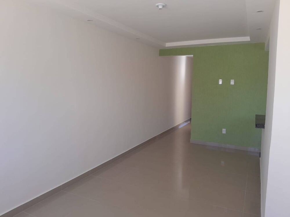 Casa à venda com 2 quartos, 240m² - Foto 3
