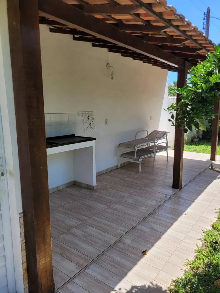 Casa à venda com 3 quartos, 1000m² - Foto 3