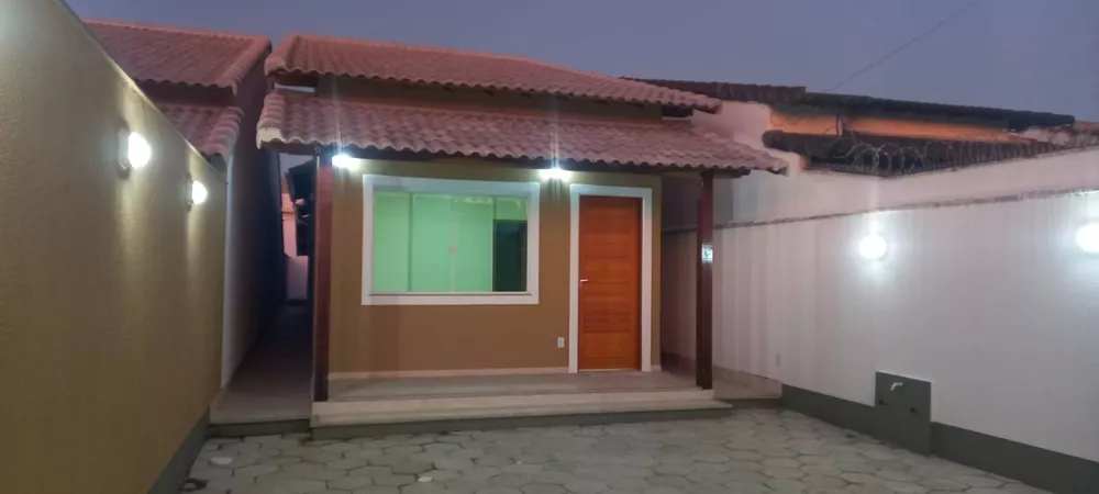 Casa à venda com 2 quartos, 98m² - Foto 4