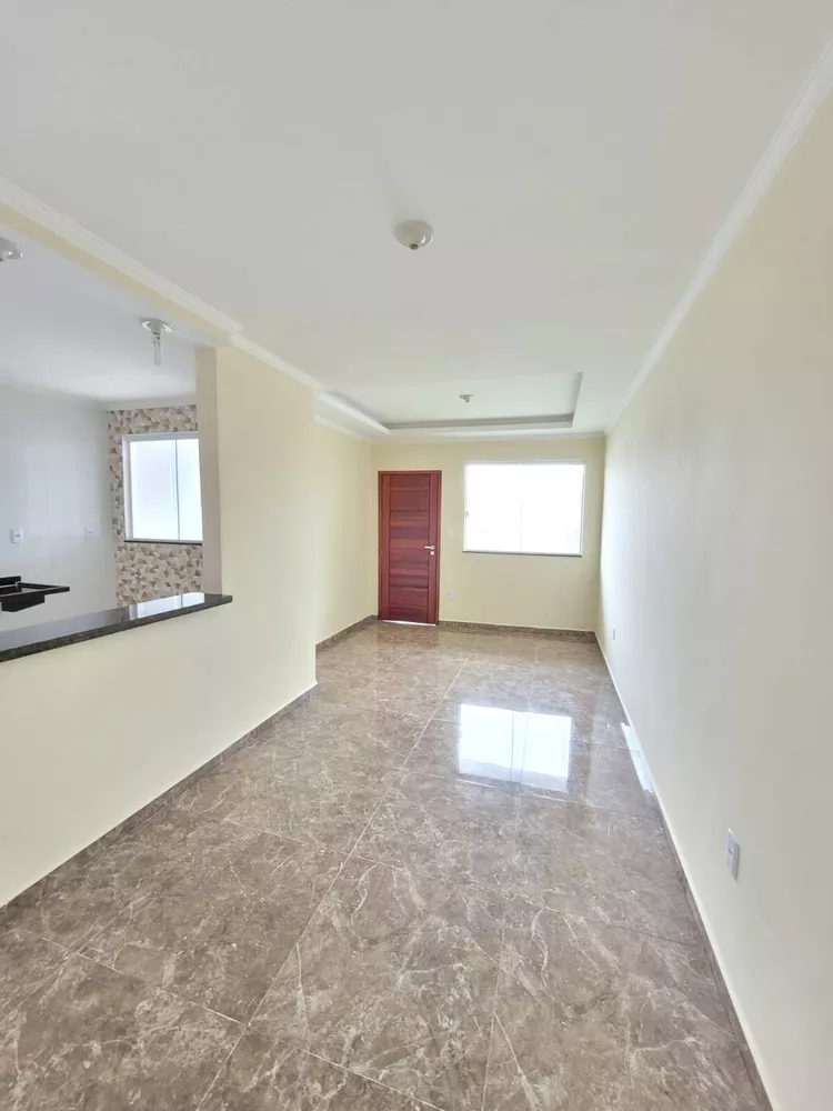 Casa à venda com 3 quartos, 106m² - Foto 3