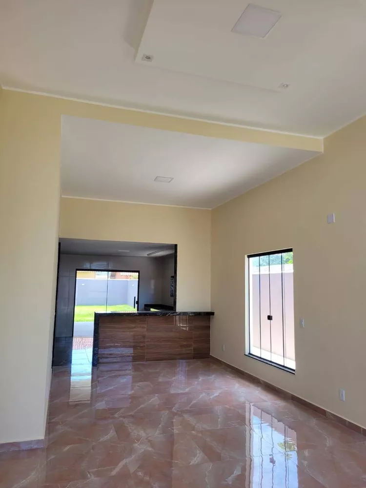 Casa à venda com 3 quartos, 480m² - Foto 4