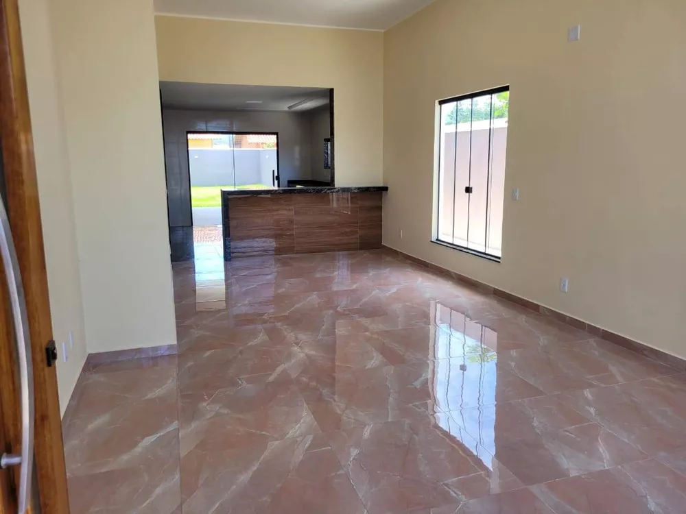 Casa à venda com 3 quartos, 480m² - Foto 3