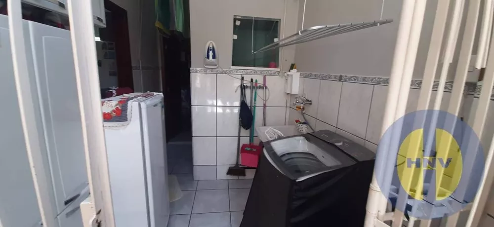 Casa à venda com 3 quartos - Foto 6