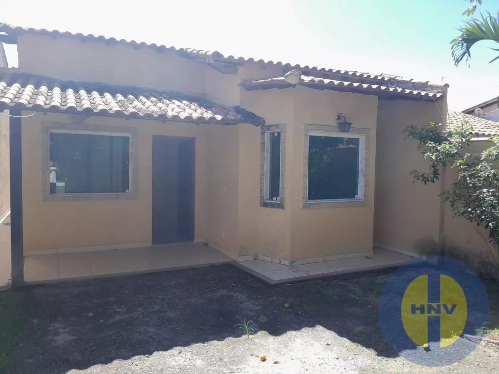 Casa à venda com 2 quartos, 300m² - Foto 2