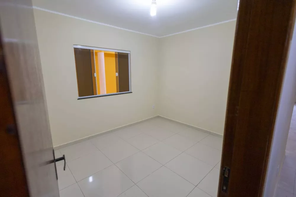 Casa à venda com 4 quartos, 266m² - Foto 8