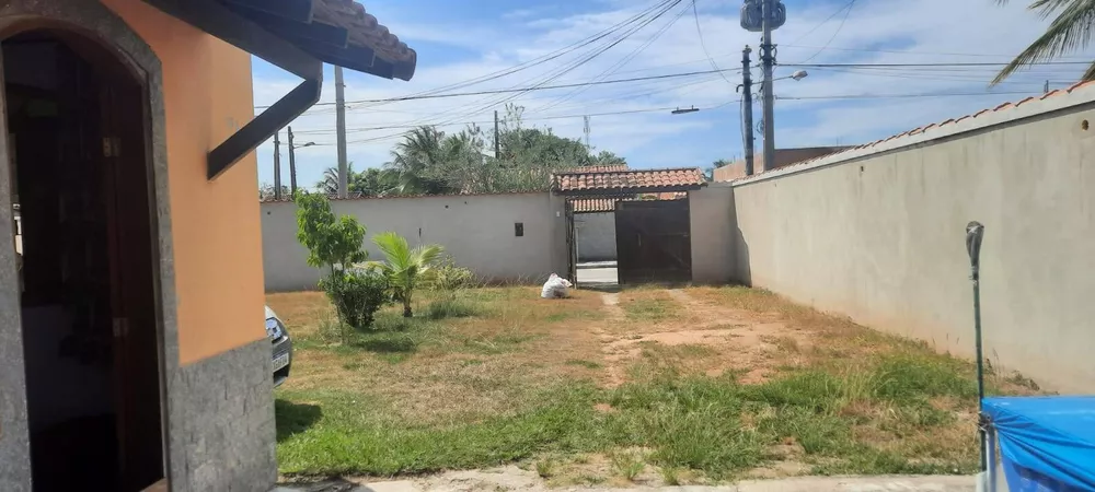 Casa à venda com 3 quartos, 600m² - Foto 2