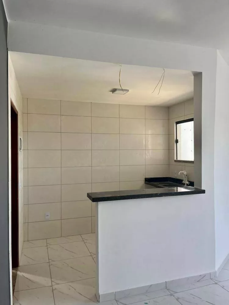 Casa à venda com 2 quartos, 75m² - Foto 5