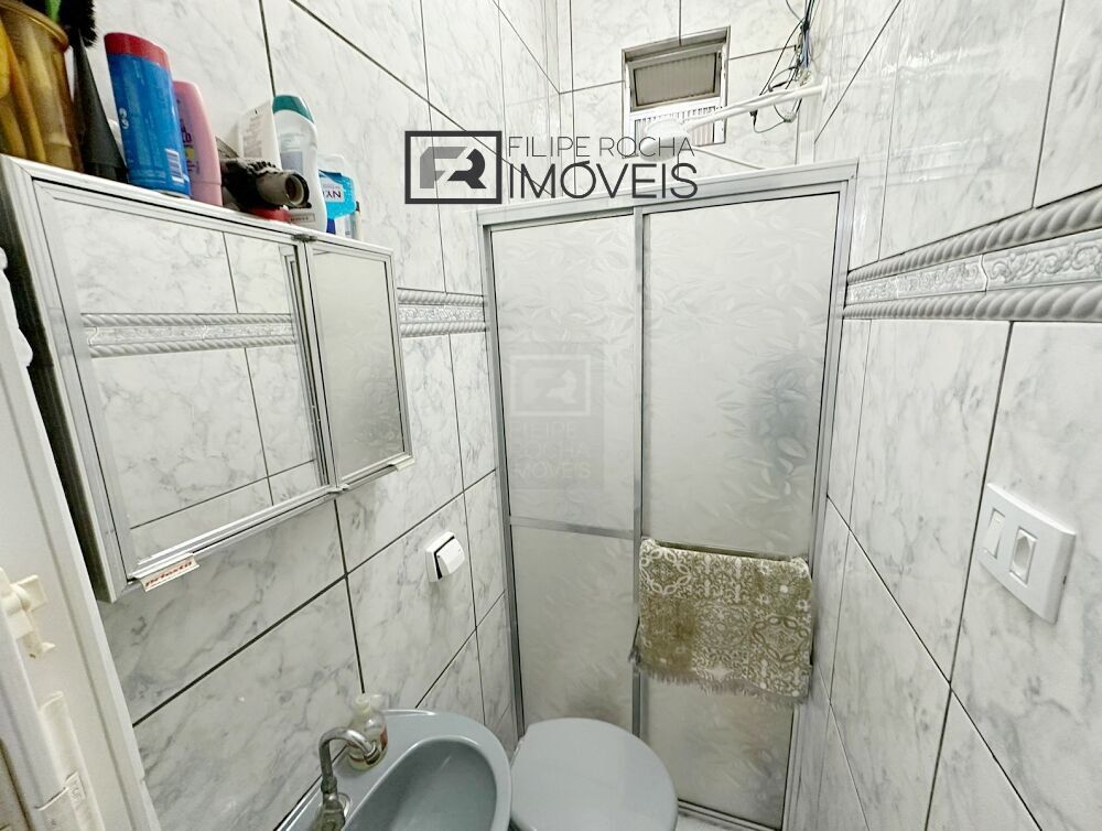 Sobrado à venda com 3 quartos, 100m² - Foto 2
