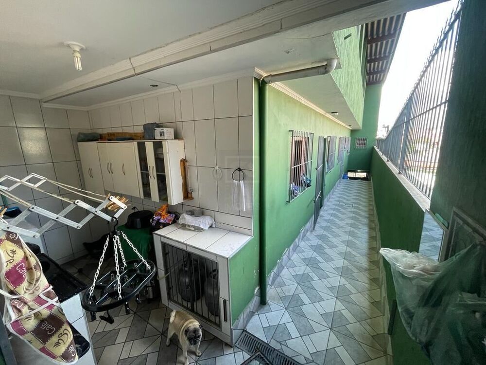 Casa à venda com 3 quartos, 100m² - Foto 11