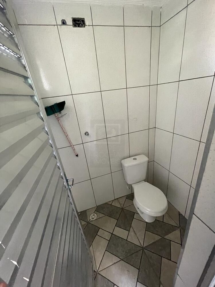 Casa à venda com 3 quartos, 100m² - Foto 6