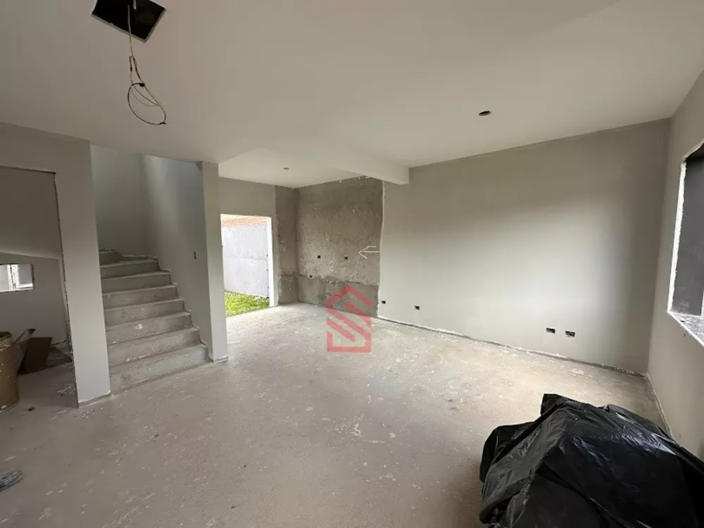 Sobrado à venda com 3 quartos, 110m² - Foto 4