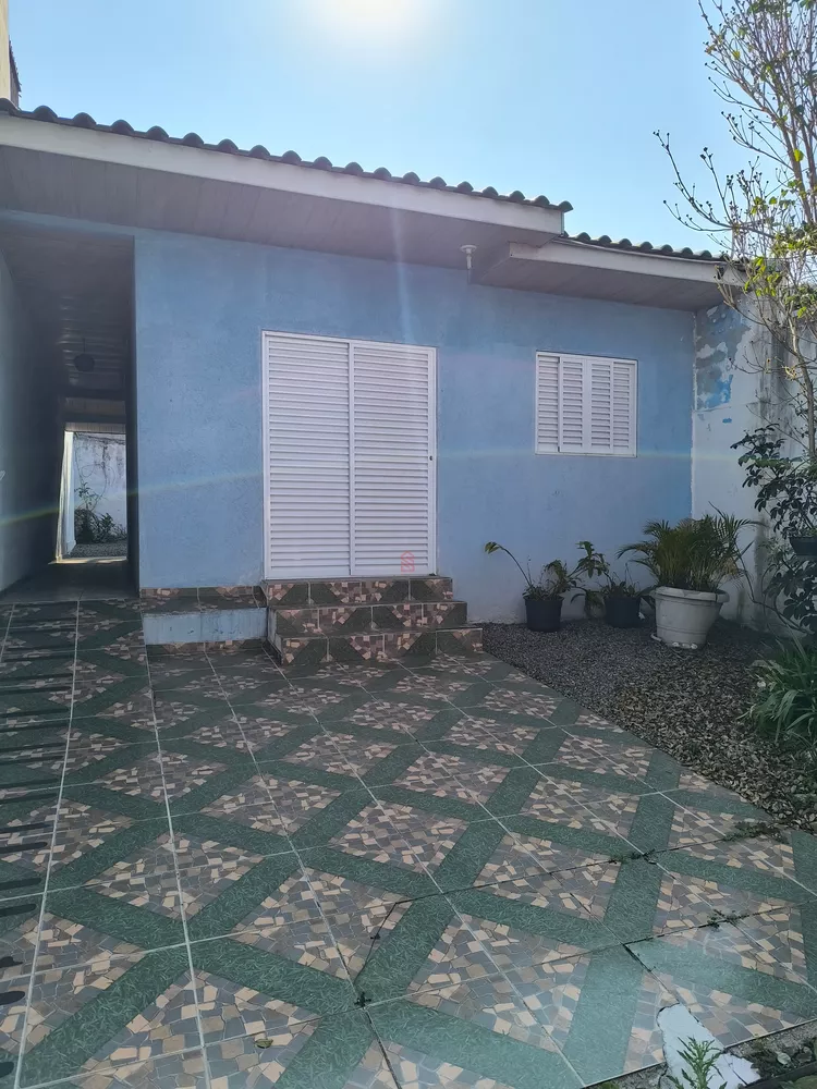 Casa à venda com 2 quartos, 48m² - Foto 1