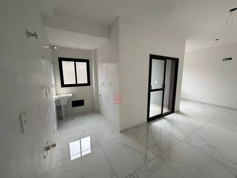 Apartamento à venda com 3 quartos, 130m² - Foto 2