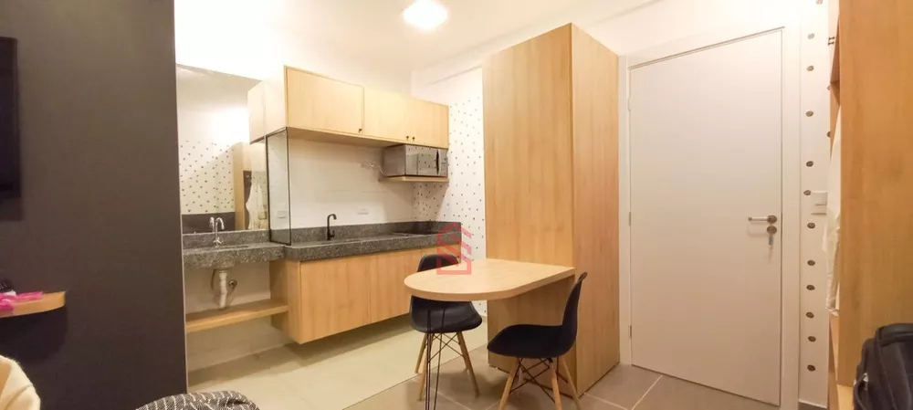 Apartamento à venda com 1 quarto, 22m² - Foto 2