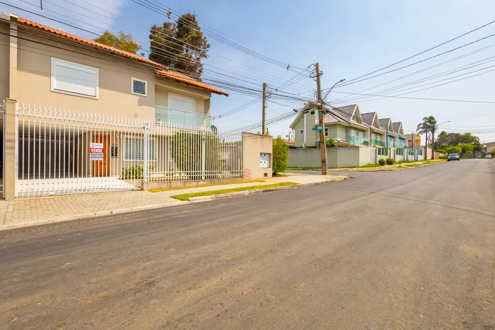 Sobrado à venda com 3 quartos, 149m² - Foto 1