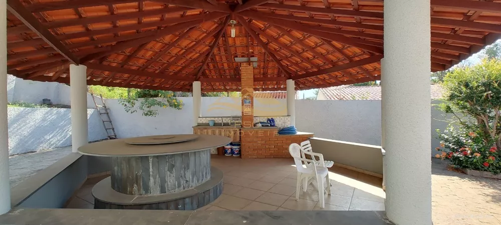 Chácara, 3 quartos, 2500 m² - Foto 2